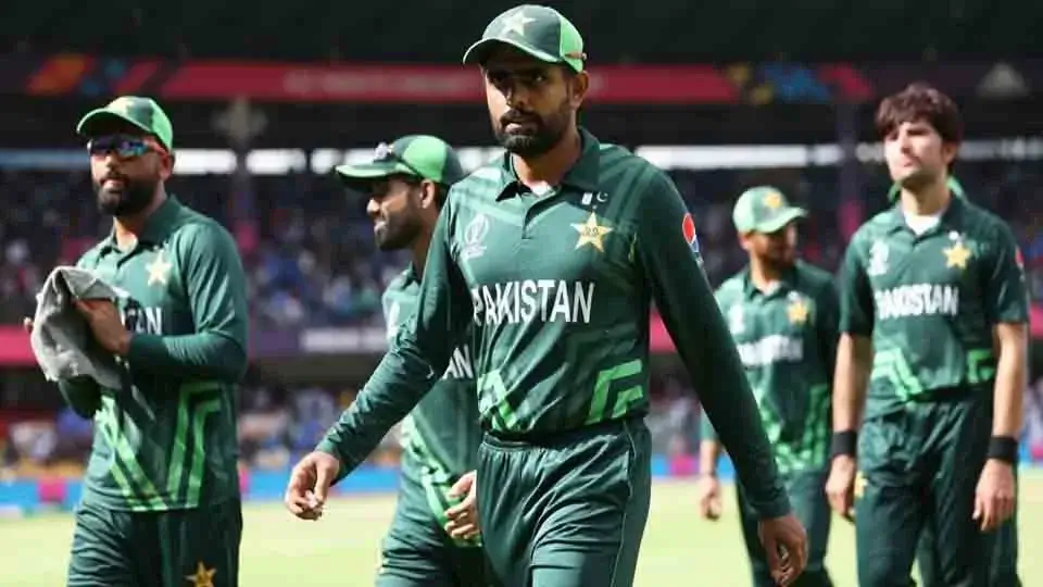 Pakistan fined for slow over-rate against New Zealand